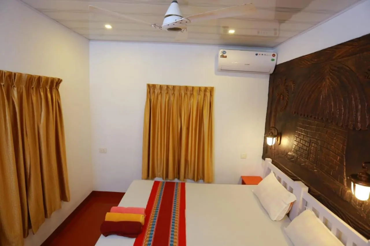 Marari Swapna Beach Villa マラリクラム 0*,