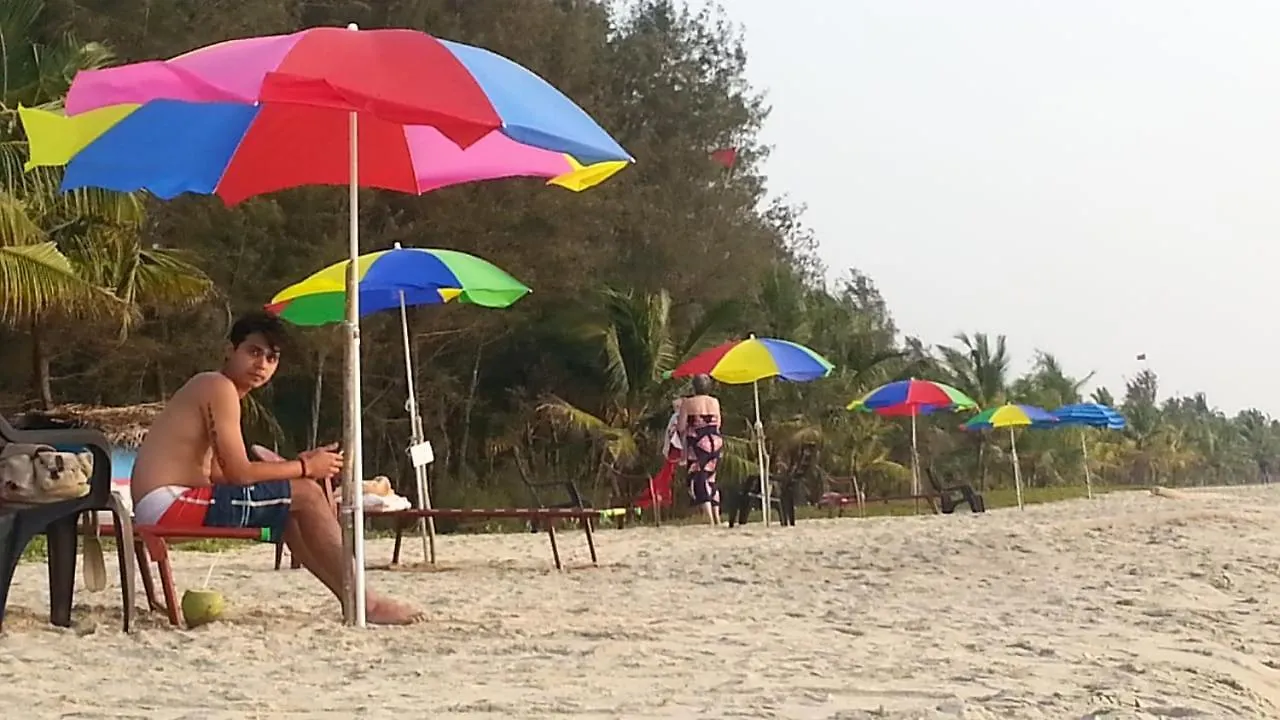 ホームステイ Marari Swapna Beach Villa マラリクラム